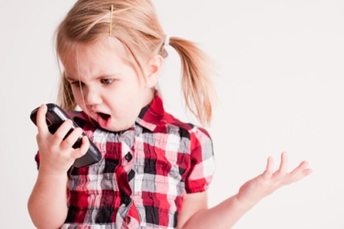Cybersecurity expert shares back to school safety tips with parents